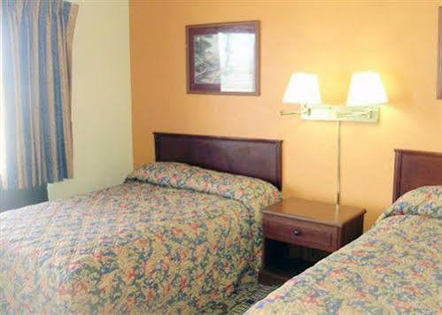 American Best Inn By Oyo I-35 Perry Bagian luar foto