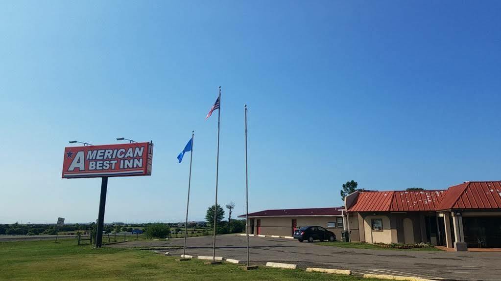 Rodeway Inn Perry Bagian luar foto